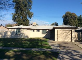 2527 E Ashcroft Ave, Fresno, CA 93726