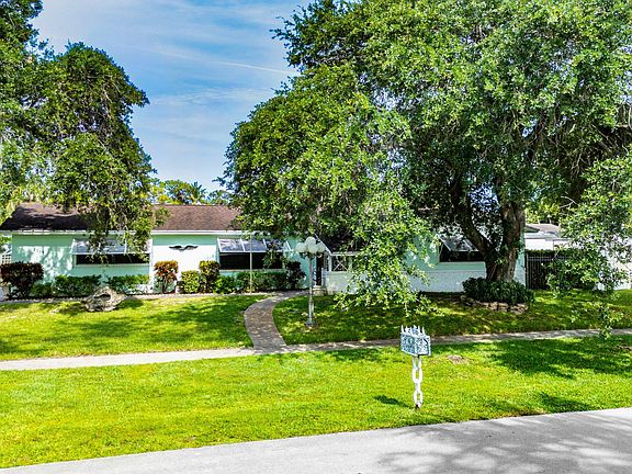 4th image of 2118 W Palma Circle