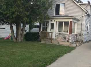 1513 Monroe St, West Bend, WI 53090