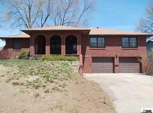 8300 New Jersey Ave, Kansas City, KS 66112