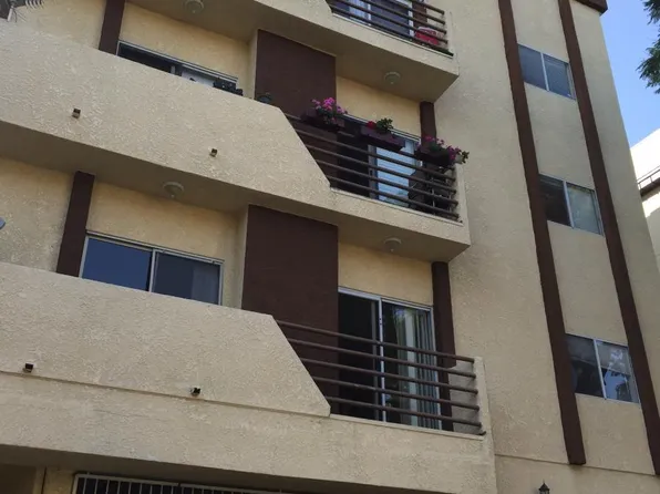 12001 Goshen Ave APT 302, Los Angeles, CA 90049