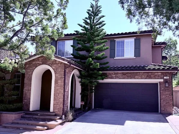 144 Treehouse, Irvine, CA 92603