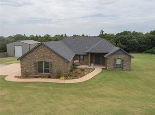 5770 Cedar Tree Cir, Guthrie, OK 73044