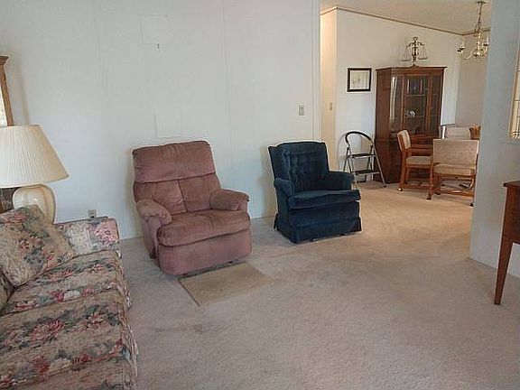 5th image of 4653 Yacht Ave #92