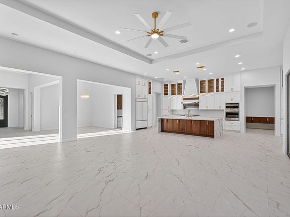 4th image of 2285 E MEAD Drive