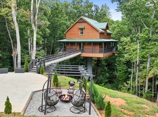 320 Hickory Ridge Dr, Cleveland, GA 30528