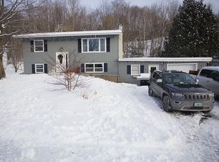 45 Spring Hollow Ln, Barre, VT 05641