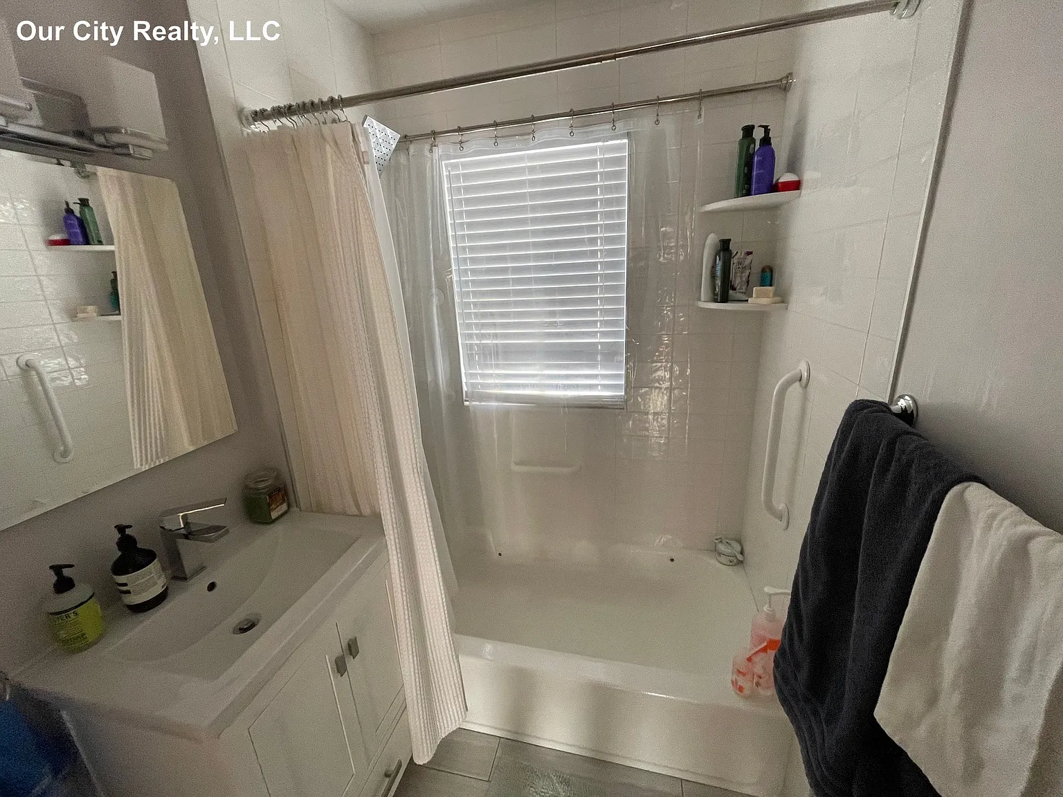 2 bed, 1.0 bath, $2,600 — Photo 4