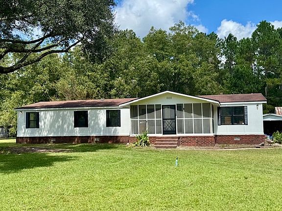 3rd image of 6521 Highway 196 W