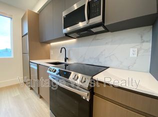 720 Klo Rd #315, Kelowna, BC V1Y 4X5