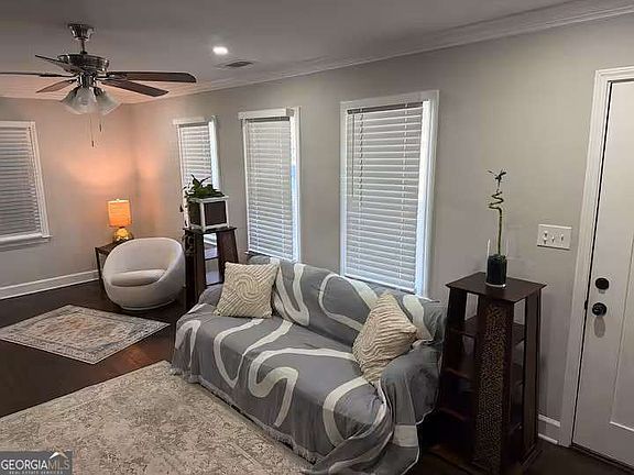 3rd image of 2301 Amber Way