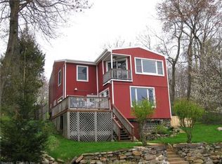 26 Farrell Rd, Portland, CT 06480