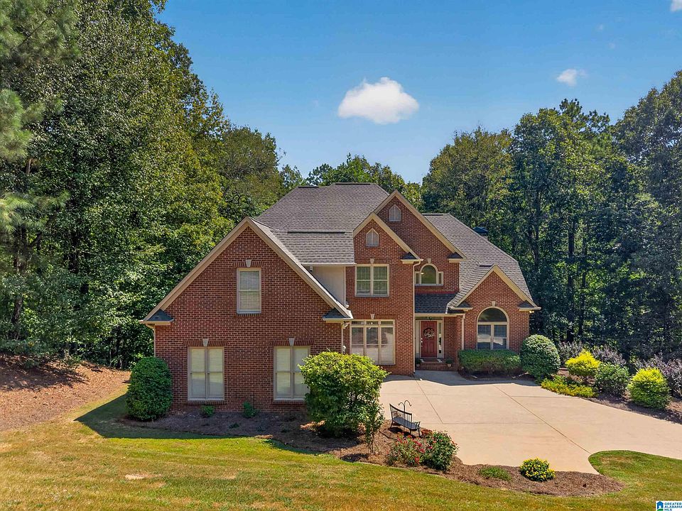 1st image of 30 Bellerive Cir