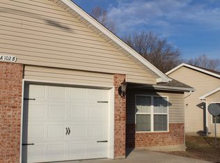 102 Booker Rd APT B, Waynesville, MO 65583