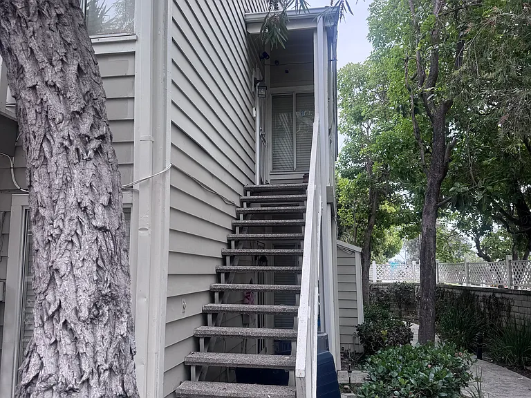 22234 S Vermont Ave #202B — Photo 11
