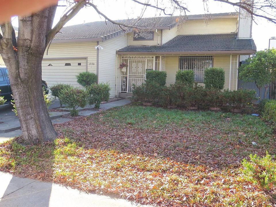 1st image of 1990 Hammertown Dr