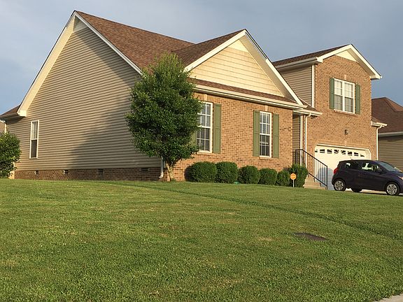 2nd image of 2897 Brewster Dr