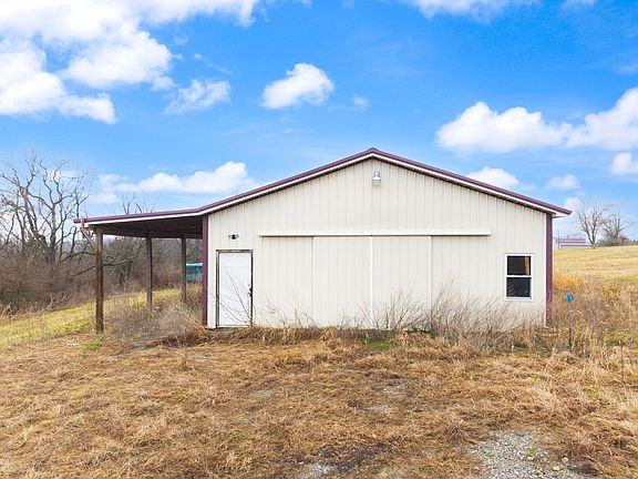 3rd image of 433 Lake View Rd