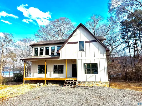 4137 State Highway 79 S, Guntersville, AL 35976