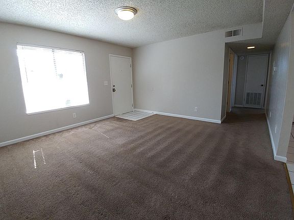 5th image of 2209 15th Ave APT 1