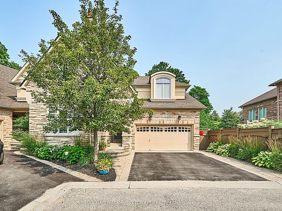 3rd image of 28 Illingworth Ln