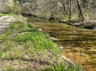 2489 Sexton Fork Rd, Burkesville, KY 42717