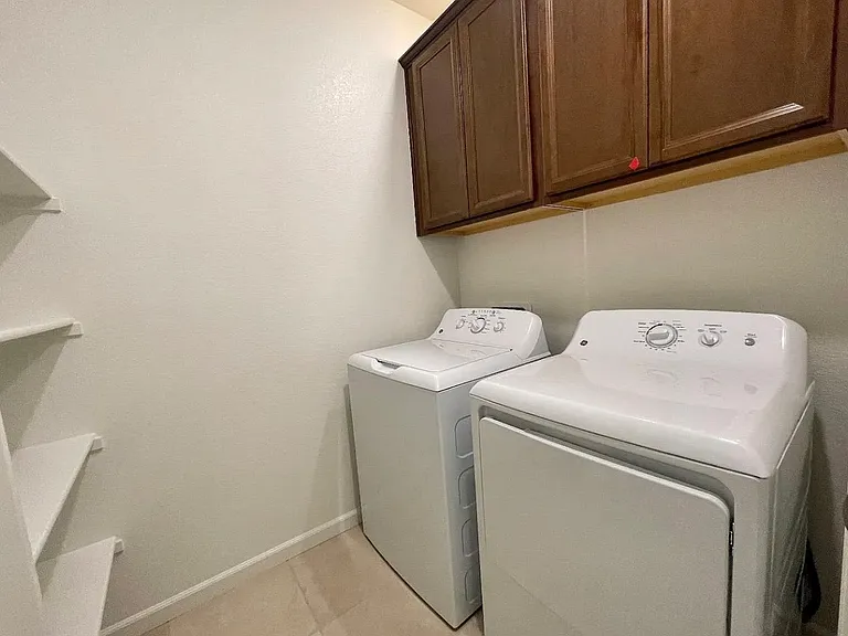 9016 Osterville Dr — Photo 18