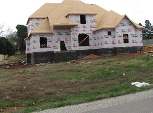 2924 Chapel View Dr, Fayetteville, AR 72703