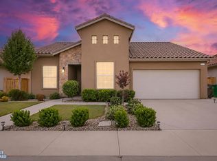 3317 Whispering Forest Ln, Shafter, CA 93263