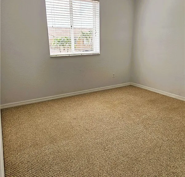 3345 Dandolo Cir — Photo 12