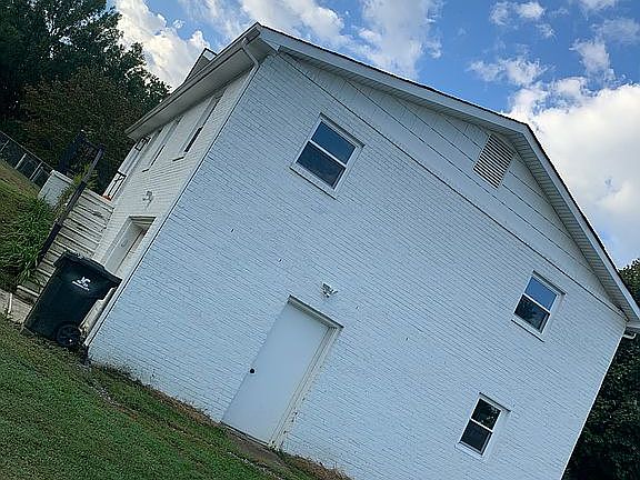 3rd image of 112 McKinney Cir