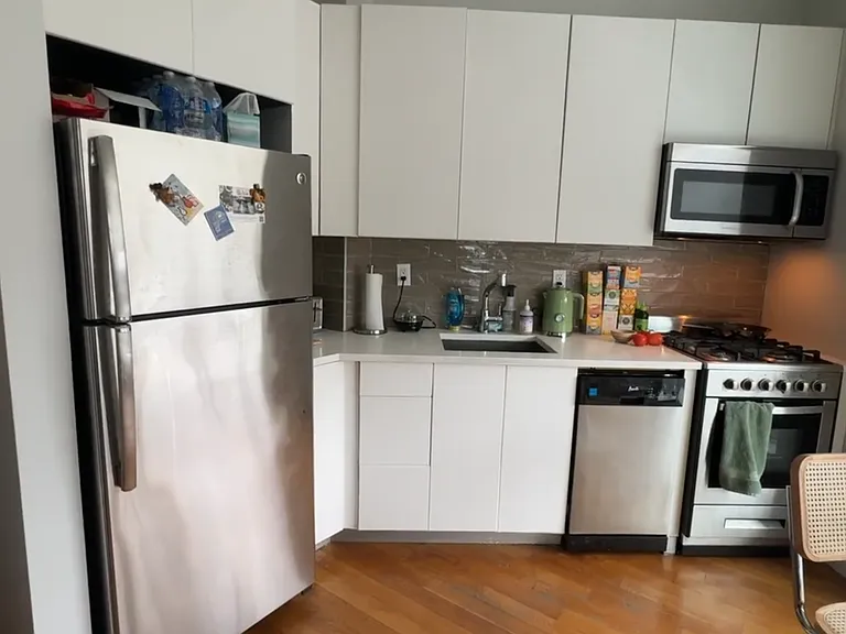 25 Skillman Ave #2C — Photo 10