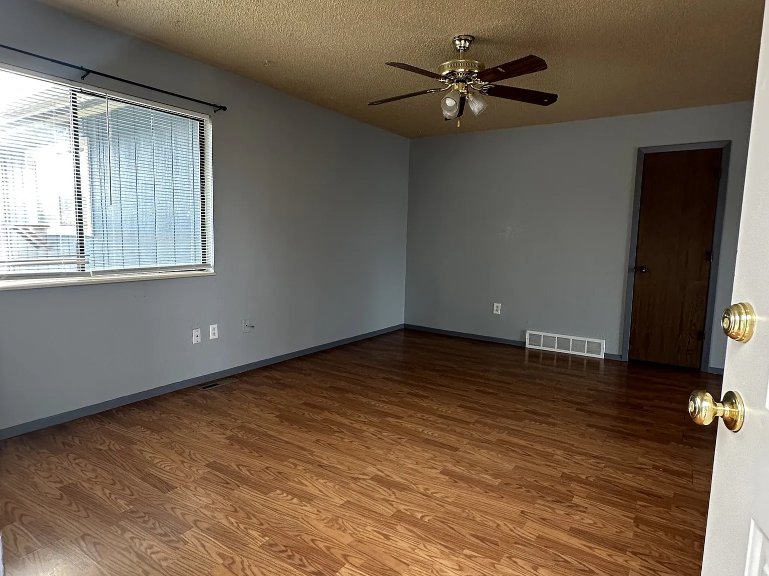 1505 East 8th Street - 1509 — Photo 2