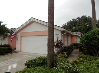 4055 Grove Point Rd, Palm Beach Gardens, FL 33410