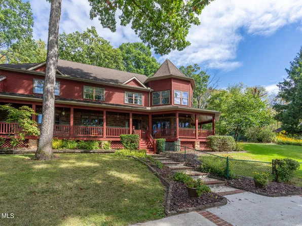 100-101 Sylvan Woods Dr, Hollidaysburg, PA 16648