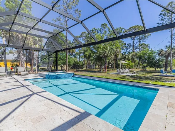 764 8th ST SE, NAPLES, FL 34117