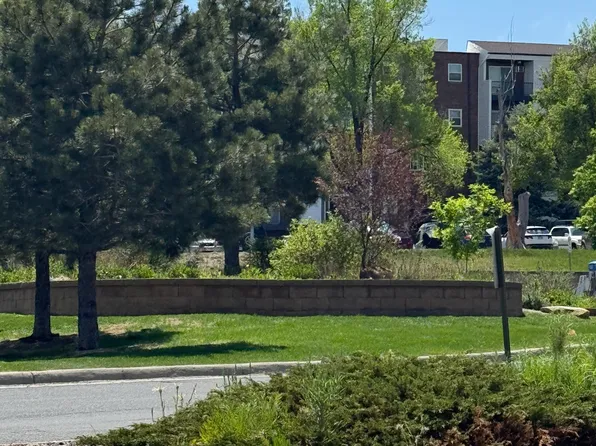 1200 Golden Cir APT 303, Golden, CO 80401