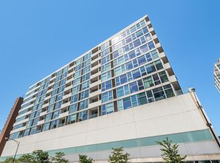 630 N Franklin St APT 1111, Chicago, IL