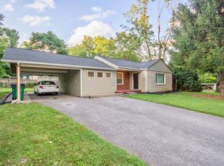 700 Barringer Dr, Blacksburg, VA 24060