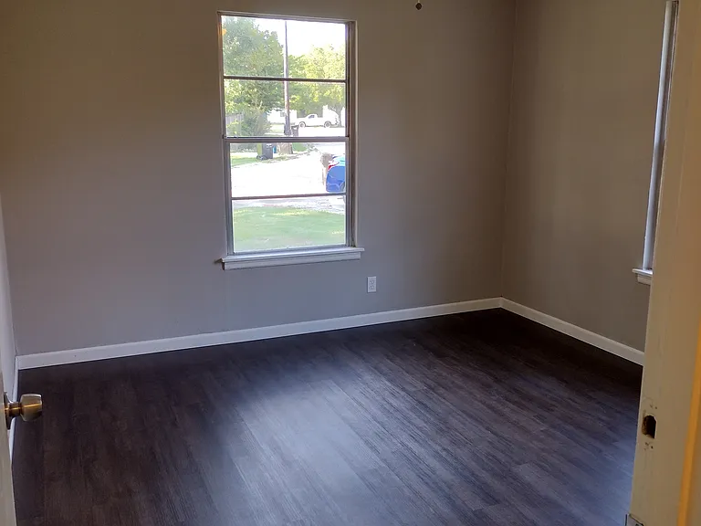 3409 Briscoe St — Photo 5