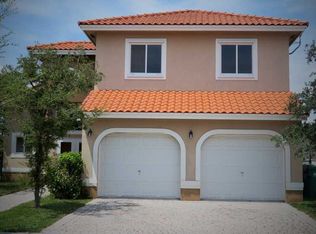 10871 SW 181st Ter, Miami, FL 33157