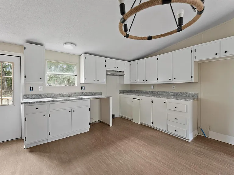 16212 Lone Star Ranch Dr — Photo 7