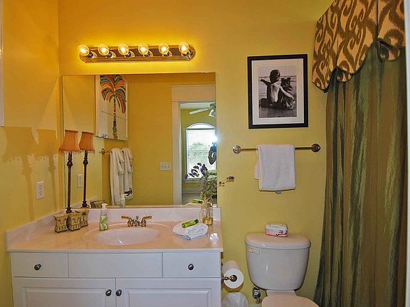 guest bath 1