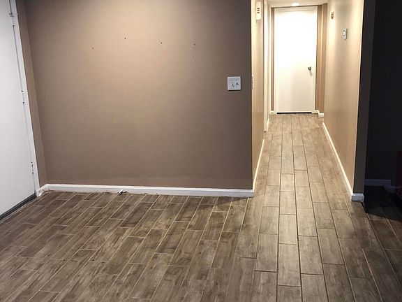 3rd image of 12447 N 50th Ln