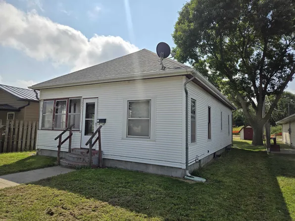 111 Adams Ave, Norfolk, NE 68701