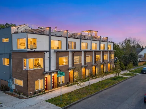 9624 Linden Avenue N, Seattle, WA 98103