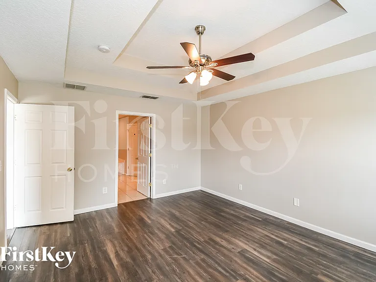 2476 Carriage Lamp Dr — Photo 9