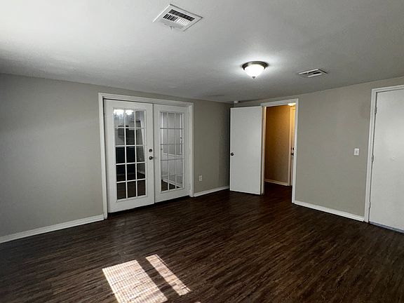 5th image of 4709 Meench Dr