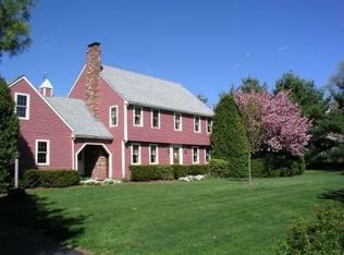 4 Alprilla Farm Rd, Hopkinton, MA 01748