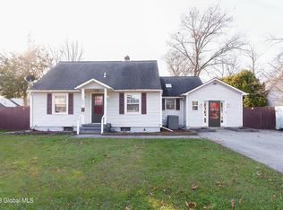 1384 Lawn Ave, Schenectady, NY 12306